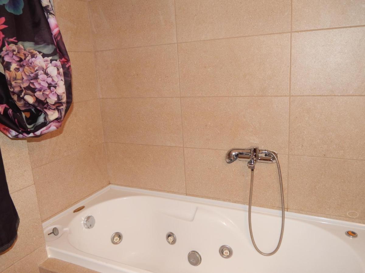 Zira Holiday House มากรีเยียลอส ภายนอก รูปภาพ